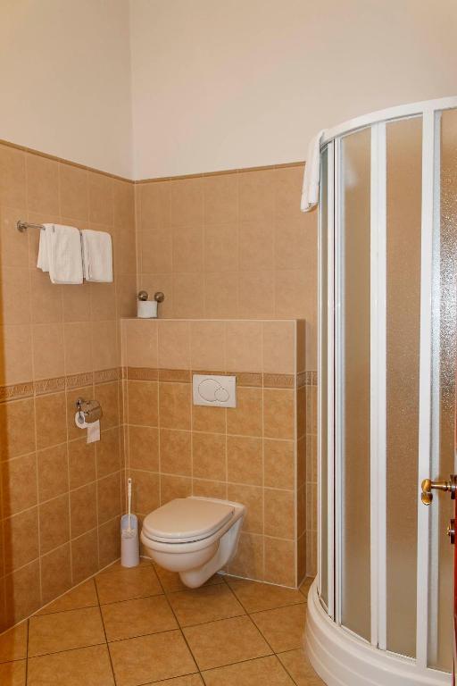 Pannon Hotel Bejelentkezes 20 Oraig, Check-In Until 20 O'Clock, Einchecken Bis 20 Uhr Mohács Buitenkant foto