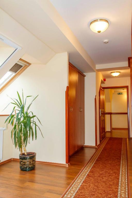 Pannon Hotel Bejelentkezes 20 Oraig, Check-In Until 20 O'Clock, Einchecken Bis 20 Uhr Mohács Kamer foto